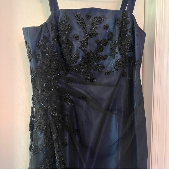 San Carlin Dresses Vintage Navy Embroidered Tulle and Iridescent Satin Maxi Gown - Picture 8 of 15